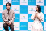 「岡田准一、人体模型にハマる。「骨から学んでいます。筋肉ではなく腱で動いています」」の画像3