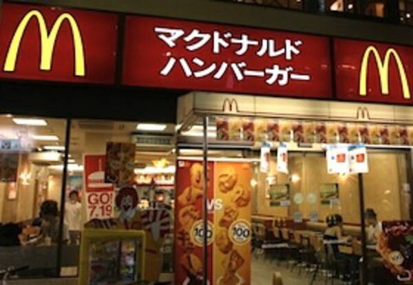 苦境のマック なぜ主要客 ファミリー層の 心 は離れた 客数減の理由を店舗から考える 14年1月2日 エキサイトニュース