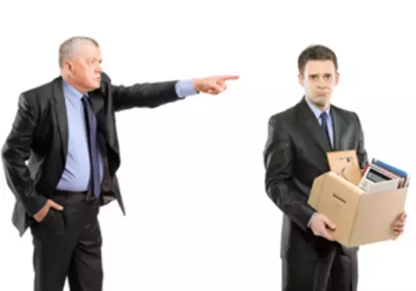 懲戒解雇を悪用した人員整理、中小企業で横行？事件を捏造、敗訴でも賃金支払わず