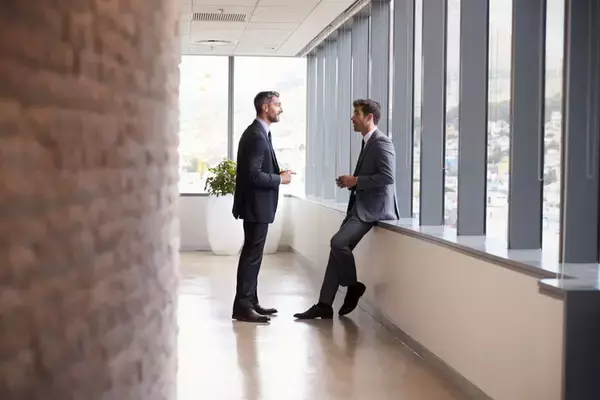 「部下の話は「2.5人称」で聞け！上司と部下が適切な距離感を保つために知っておくべきこと」の画像