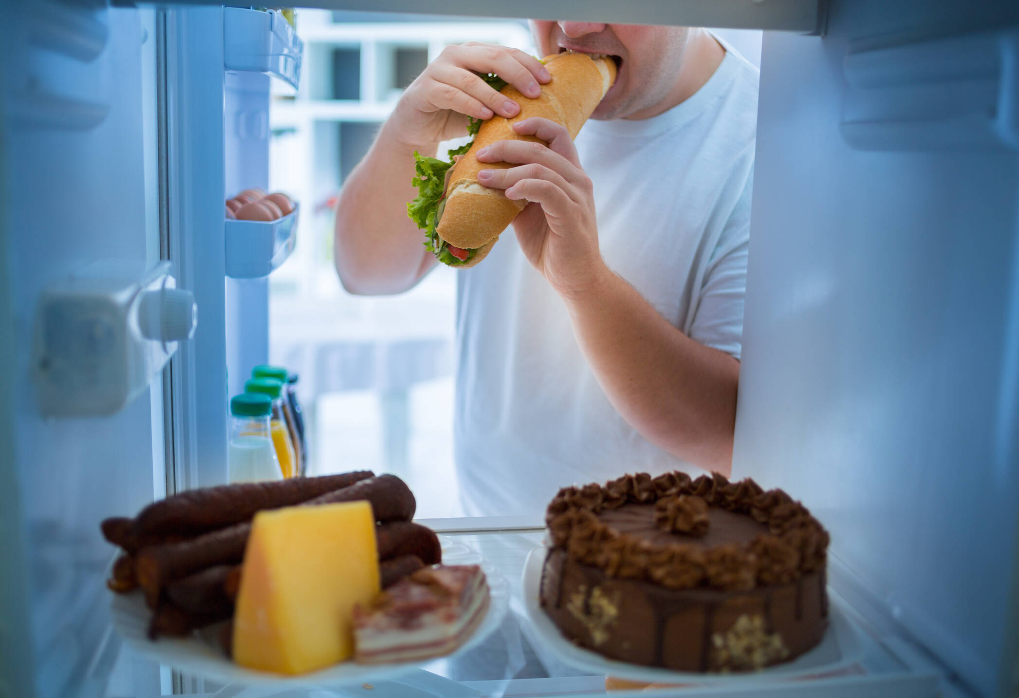 男性にもある摂食障害 肥満患者の3分の1が 非嘔吐過食症 の現実 2018年8月1日 エキサイトニュース