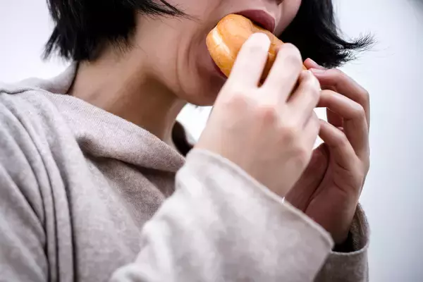 「男性にもある摂食障害。肥満患者の3分の1が「非嘔吐過食症」の現実」の画像