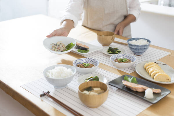 痩せたいなら肉と卵を食べなさい 予約が取れない運動指導者の食事で痩せるダイエット10か条 18年1月19日 エキサイトニュース