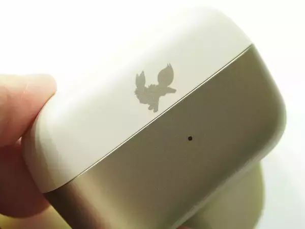「【ポケモン】Anker「ピカチュウ仕様の充電アイテム」レビュー、急速充電器やトラベルポーチ、変換プラグなど旅が楽しくなるラインナップでイーブイデザインのイヤホンも」の画像