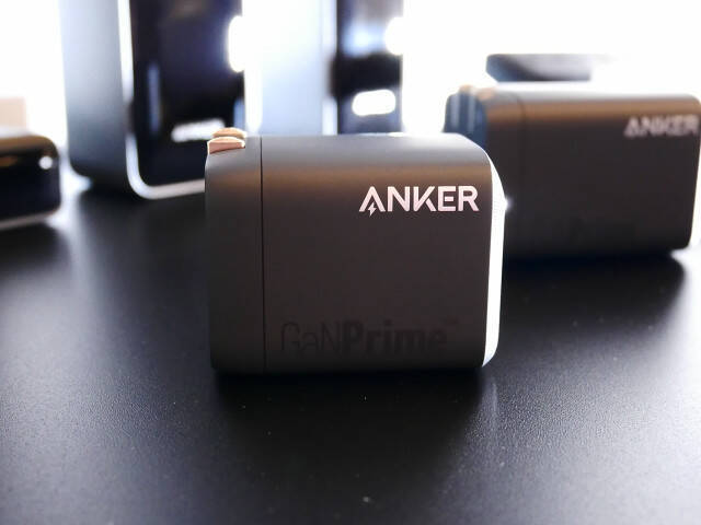 Anker「3ポート67W急速充電器」35％オフの大幅値下げ、持ち運びも快適なGaN Prime採用の超小型モデルに