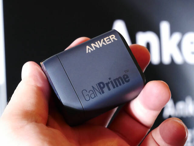 Anker「3ポート67W急速充電器」35％オフの大幅値下げ、持ち運びも快適なGaN Prime採用の超小型モデルに