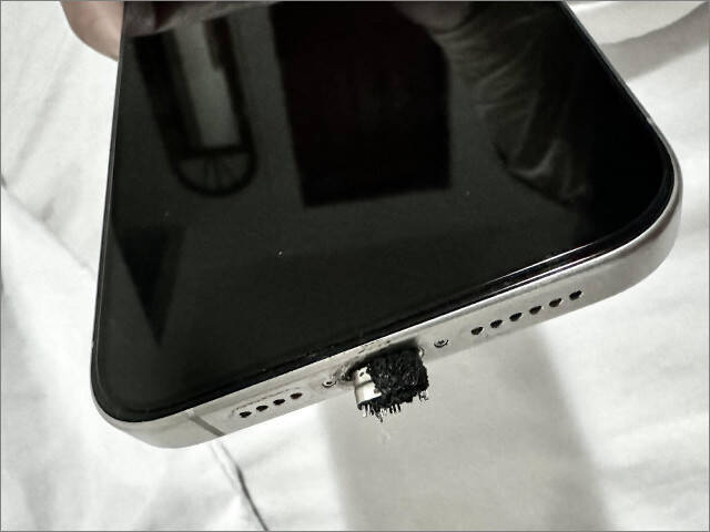【注意】Galaxy S26いきなり爆発、服にも引火し両手や性器を大火傷する惨事に