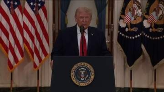 トランプ氏、イランを今後2〜3週間「極めて激しく」攻撃　「石器時代に戻す」