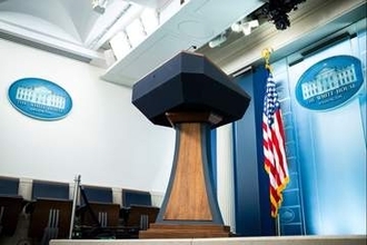 CNNなどのホワイトハウス立ち入り禁止、トランプ政権に差し止め命令　米連邦裁判所