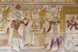 古代エジプト人、王の死に際し召使いを生け贄に　法医学的調査で判明
