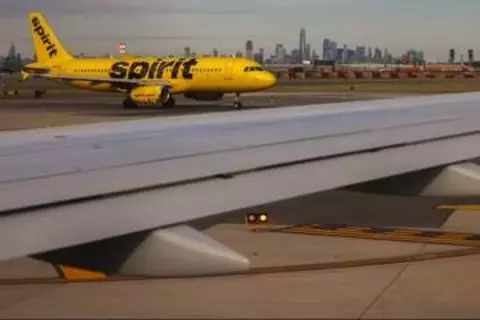 米スピリット航空、2日未明に全便の運航停止へ　燃料価格高騰で再建頓挫