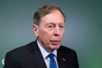 イラン新最高指導者、ハメネイ師の次男選出は「残念」　米CIA元長官