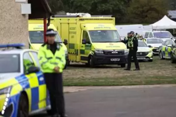 英空軍基地付近で男5人逮捕、テロ準備の疑い　米の対イラン攻撃拠点
