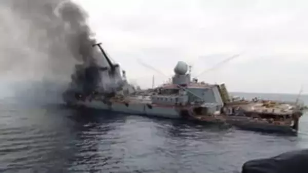 ロシア黒海艦隊の旗艦「モスクワ」沈没、ウクライナのミサイル攻撃が原因と軍事裁判所が誤って認める
