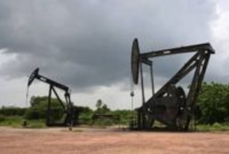 ベネズエラが「最大5000万バレルの原油引き渡す」　トランプ氏発表、収益は米国が管理