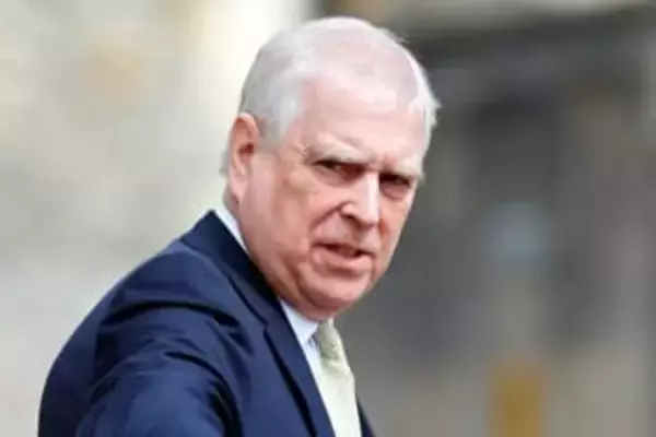 英アンドルー元王子、税金でエプスタイン氏と交流か　移動手段や警察の警護めぐり