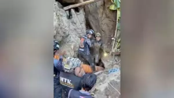 金の採掘に入った洞窟が水没、閉じ込められた5人の発見の経緯は？　救出できるのか？　ラオス