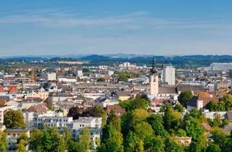 酩酊した状態で夫から性的虐待受けた女性死亡　オーストリアでは仏の性暴力事件になぞらえ「ペリコ2.0」と報道