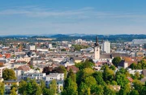 酩酊した状態で夫から性的虐待受けた女性死亡　オーストリアでは仏の性暴力事件になぞらえ「ペリコ2.0」と報道