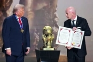 FIFA「平和賞」とは何か、トランプ氏が受賞する理由は？