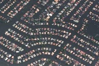 今世紀中にも海に飲み込まれる恐れ　科学者ら米ニューオーリンズの住民に移住呼びかけ