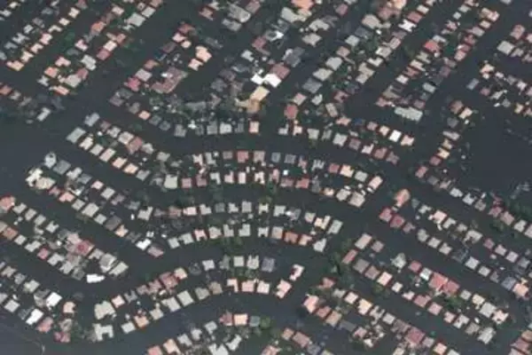 今世紀中にも海に飲み込まれる恐れ　科学者ら米ニューオーリンズの住民に移住呼びかけ