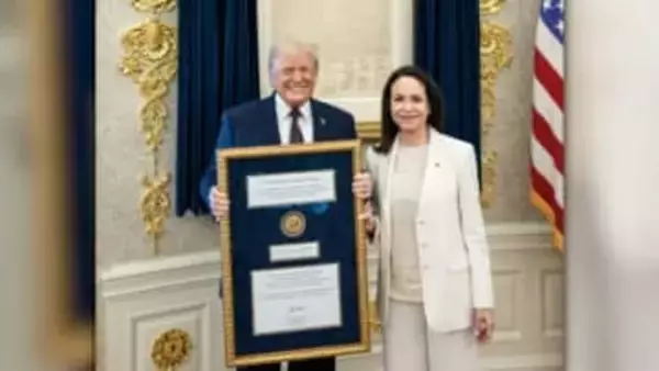 トランプ氏、グリーンランド掌握は「ノーベル平和賞もらえなかったから」　ノルウェー首相宛ての書簡で吐露