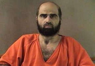 米陸軍基地で銃乱射、13人殺害した元軍医に銃殺刑　トランプ氏が承認