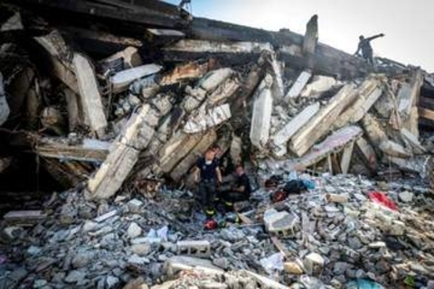 ベネズエラ地震、死者1719人に　当局が建物被害評価に着手