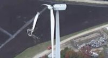 風力タービンの羽根が突然落下、近隣住民は「爆発したような轟音が聞こえた」　米