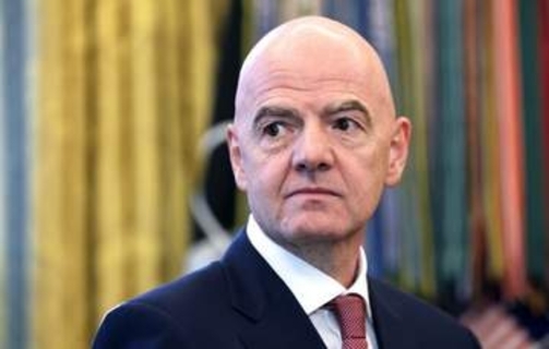 FIFA会長に不倫疑惑、UEFAの女性職員への多額の支払いめぐり　本人は疑惑を強く否定