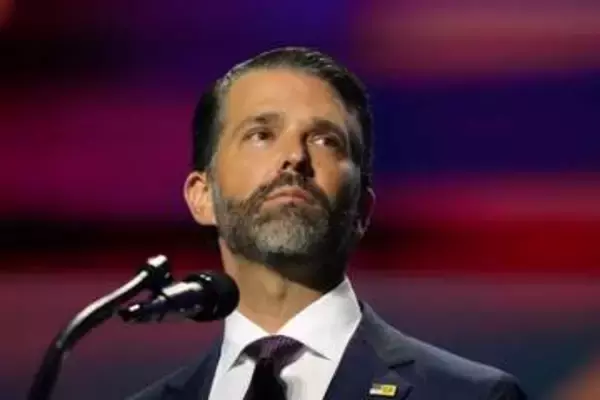 トランプ氏、長男は「返金した」と主張　ロシア富豪が負担した結婚式費用数千万円めぐり
