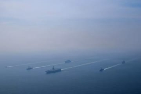 米、イランへの軍事的圧力強める　核協議を前に