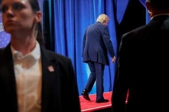 【分析】トランプ氏、「人々は共和党に怒っている、私にではない」　中間選挙懸念する共和党を尻目に
