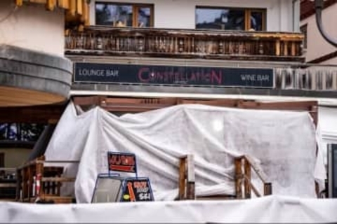 スイスのスキーリゾート火災、現場のバーでは5年間点検が行われず