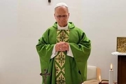 肺がん手術のローマ教皇レオ14世、入院先からプーチン氏と電話会談　ウクライナの人道状況に懸念