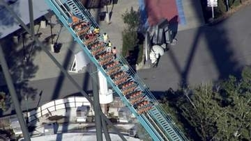 遊園地のジェットコースターで男性が転落死、米ジョージア州のシックス・フラッグス