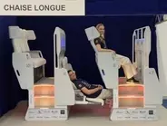 旅客機の2段式シート、新たに「究極の決定版」デザインを公開