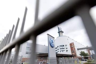 独VW、自動車工場を防衛関連施設に転換へ　イスラエルの投資会社と合意