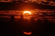 【分析】ロシアを襲い続ける「暗黒の8月」、プーチン氏がひた隠す今夏の危機とは