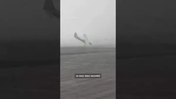 イタリア北部で高温や干ばつに続き強風、航空機があおられひっくり返る