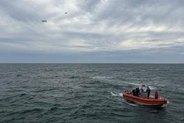 患者搬送中の医療機、米沿岸警備隊が捜索打ち切り　海上で残骸を発見
