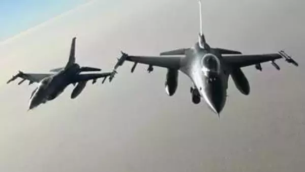 米、中東にF16やF35を追加派遣　トランプ氏がイラン戦争拡大を検討する中