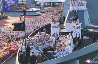北朝鮮、核搭載可能な新型ミサイル駆逐艦就役　金総書記を激怒させた昨年の横転からめざましい復旧