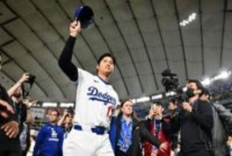 単なるスポーツを超えた日本の野球、MLBの日本人スター選手たちが背負う重圧とは