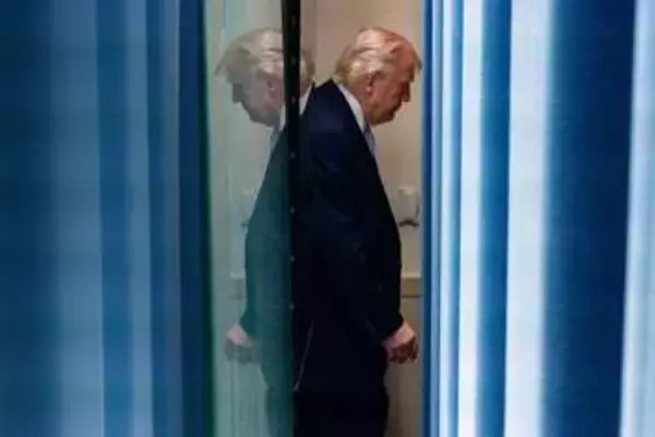 トランプ氏、イランとの2週間の停戦に同意　ホルムズ海峡再開を条件に