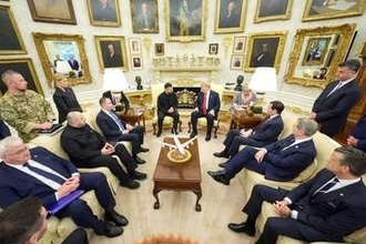 ゼレンスキー氏、トランプ氏と会談　防空体制と外交の再開について協議