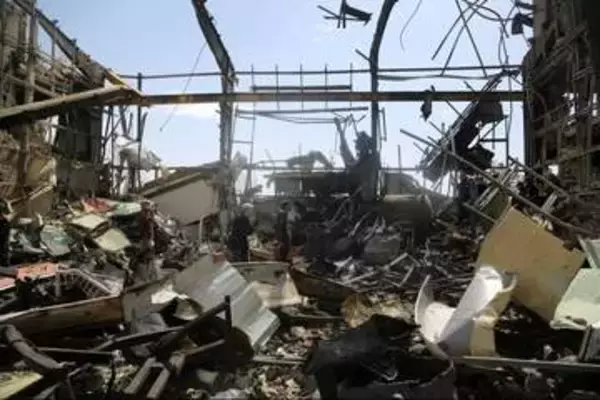 トランプ氏とイラン、双方が「地獄」を警告　米戦闘機撃墜で乗員の捜索続く中