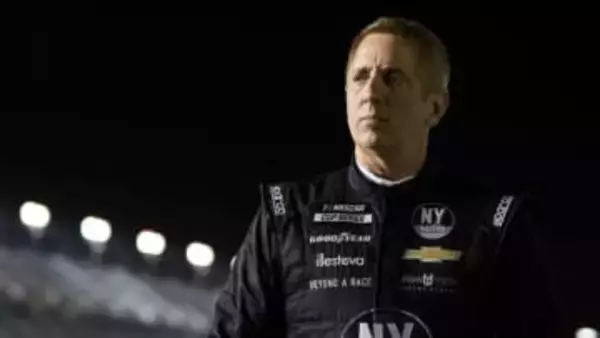 プライベートジェットが墜落、元NASCARドライバー他6人死亡　米ノースカロライナ州