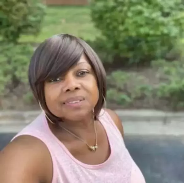 ビデオ通話で料理を教えてくれた母親、翌日詐欺に巻き込まれ射殺　米